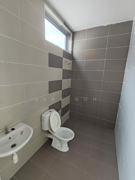 Semi-Detached House for Sale in Seberang Perai (Penang) - Jane Goh - Bathroom - PropertyGuru.com.my