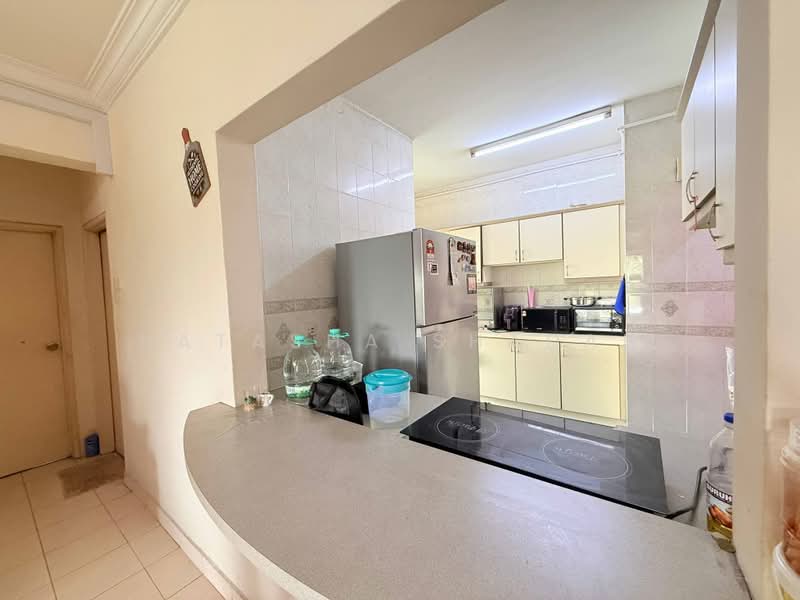 Condominium for Sale at Astana Putra - Natasha Shadan - Kitchen - PropertyGuru.com.my