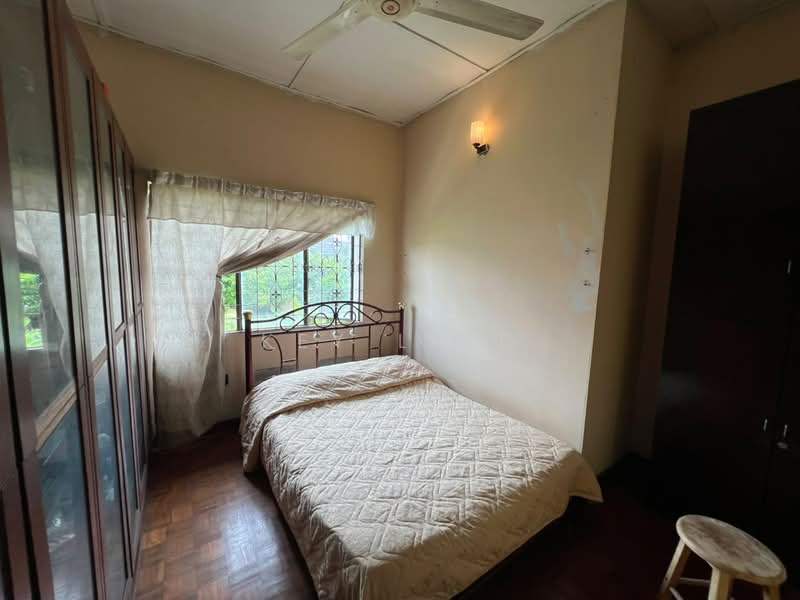 Rumah Banglo untuk Dijual di SS1 (Petaling Jaya) - Key Ling - Bedroom - PropertyGuru.com.my