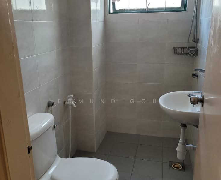 Kondominium untuk Dijual di Kelana Parkview Condominium - Edmund Goh - Bathroom - PropertyGuru.com.my