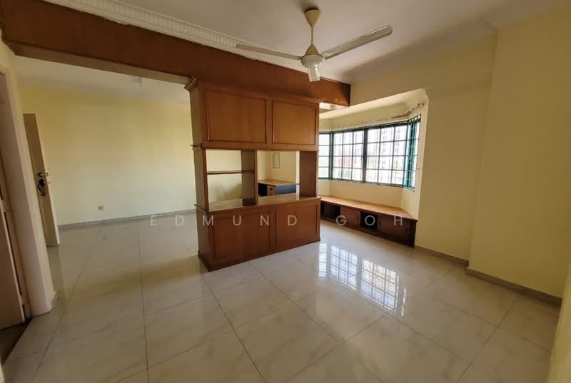 Kondominium untuk Dijual di Kelana Parkview Condominium - Edmund Goh - Living Room - PropertyGuru.com.my