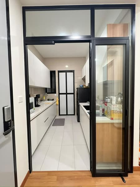 Servis Apartment untuk Disewa di Gems Residences - Kydd Low - Kitchen - PropertyGuru.com.my
