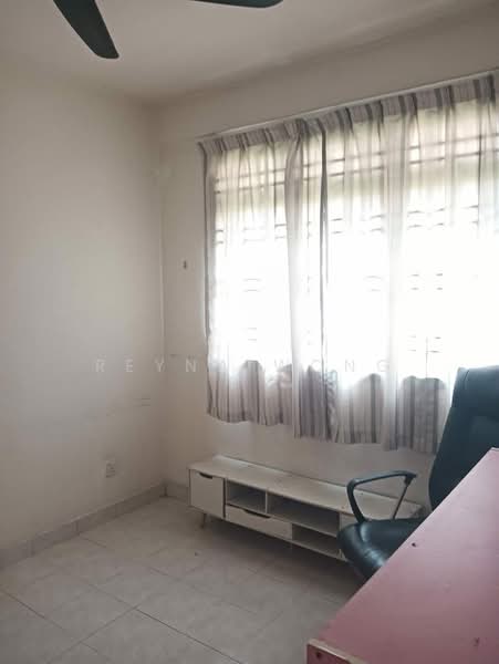 Pangsapuri untuk Disewa di Vista Seri Alam - Reyna Wong - Study - PropertyGuru.com.my