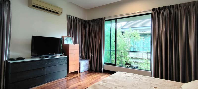 Semi-Detached House for Sale in Leisure Farm (Gelang Patah) - Jason Chua - Bedroom - PropertyGuru.com.my