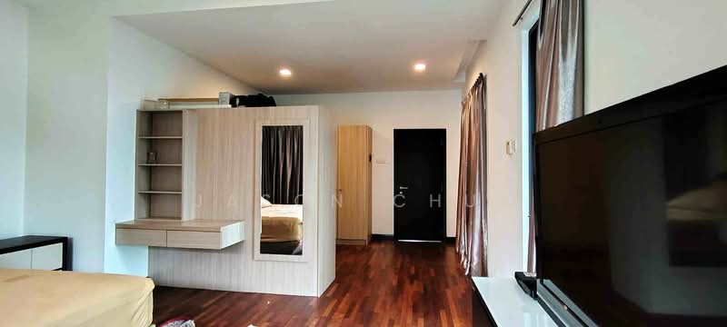 Semi-Detached House for Sale in Leisure Farm (Gelang Patah) - Jason Chua - Bedroom - PropertyGuru.com.my