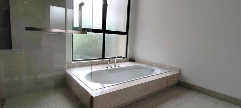 Semi-Detached House for Sale in Leisure Farm (Gelang Patah) - Jason Chua - Bathroom - PropertyGuru.com.my