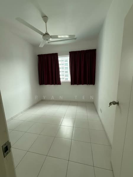 Condominium for Sale at i-Santorini - Bryan Teng - Bedroom - PropertyGuru.com.my