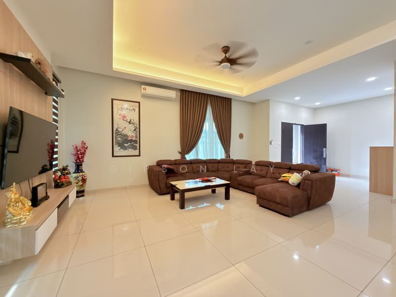 Rumah Berkembar untuk Dijual di Taman Tasik Indah (Kluang) - Gipson Lay - PropertyGuru.com.my