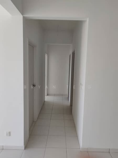Condominium for Sale at i-Santorini - Bryan Teng - Corridor - PropertyGuru.com.my