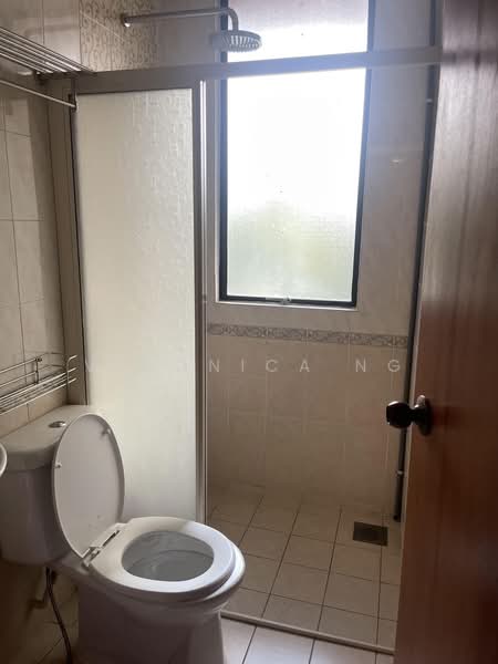 Apartment for Sale at GITA BAYU VILLA - Veronica Ng - Bathroom - PropertyGuru.com.my