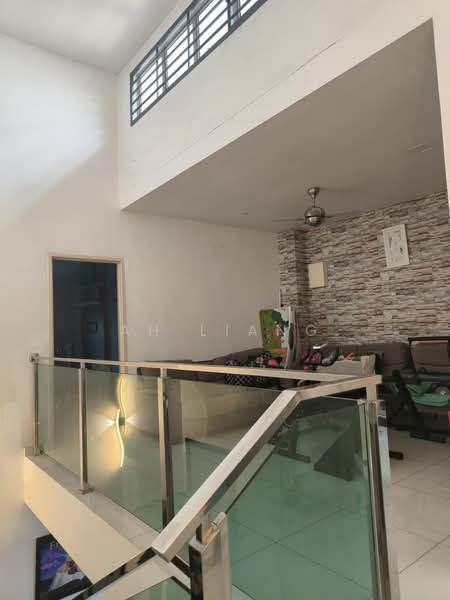 Rumah Teres 2 Tingkat untuk Dijual di Taman Dato' Chellam (Ulu Tiram) - Ah Liang - Living Room - PropertyGuru.com.my