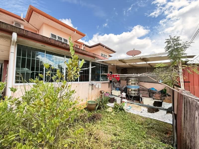 Rumah Berkembar untuk Dijual di Poh Kwong Park (Kuching) - San San Wong - PropertyGuru.com.my