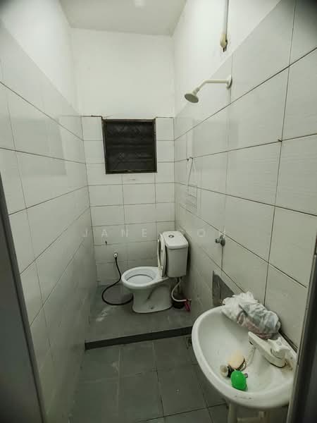 Rumah Teres 2 Tingkat untuk Dijual di Taman Kota Permai (Bukit Mertajam) - Jane Goh - Bathroom - PropertyGuru.com.my