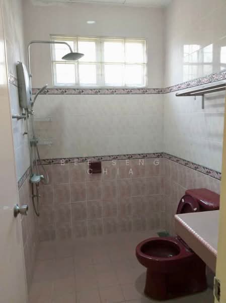 Rumah Banglo untuk Disewa di SS2 (Petaling Jaya) - Bee Seng Chia - Bathroom - PropertyGuru.com.my