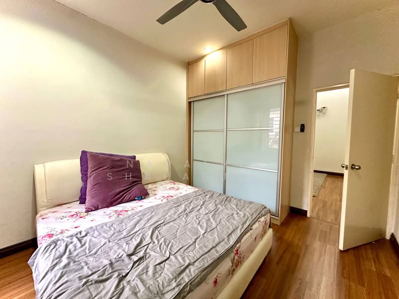 Rumah Teres 2 Tingkat untuk Dijual di Denai Alam (Shah Alam) - Nahathir Shahabudin - Bedroom - PropertyGuru.com.my