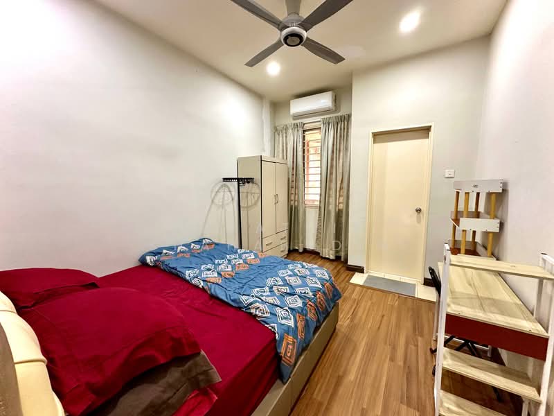 Rumah Teres 2 Tingkat untuk Dijual di Denai Alam (Shah Alam) - Nahathir Shahabudin - Bedroom - PropertyGuru.com.my