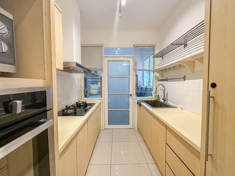 Servis Apartment untuk Disewa di Saville @ Melawati - Ivan Hoh - Kitchen - PropertyGuru.com.my