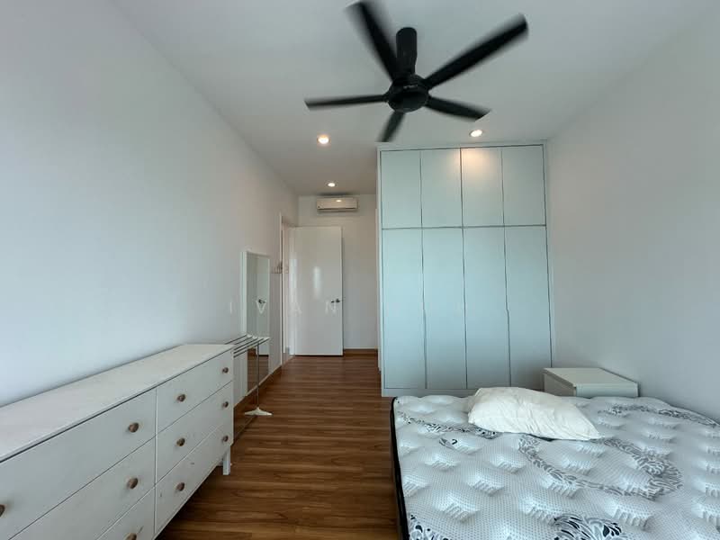 Servis Apartment untuk Disewa di Saville @ Melawati - Ivan Hoh - Bedroom - PropertyGuru.com.my