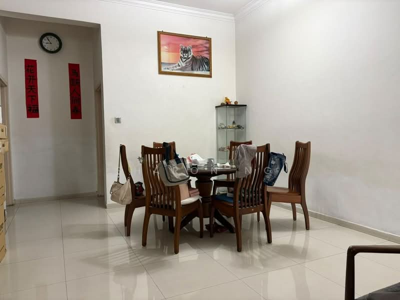 2-storey Terraced House for Sale in Taman Suria (Johor Bahru) - Sharon Ng - Dining Room - PropertyGuru.com.my