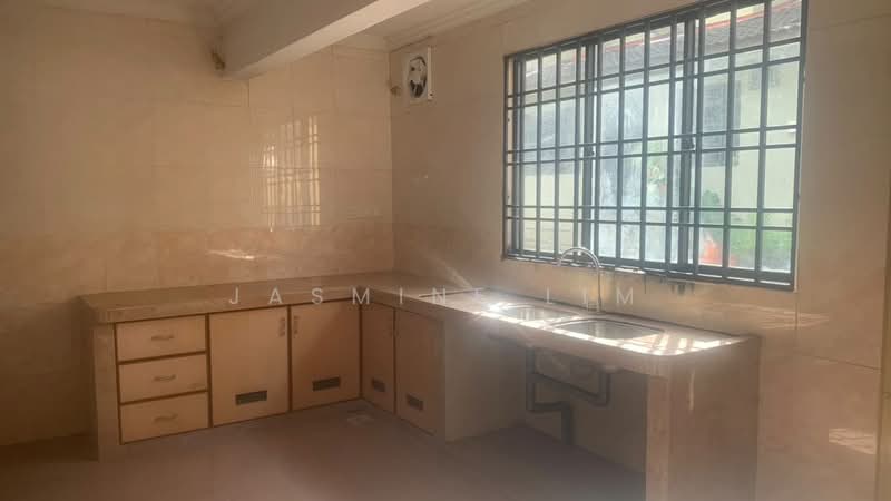 Rumah Teres untuk Disewa di Taman Desa Tebrau (Tebrau) - Jasmine Lim - Kitchen - PropertyGuru.com.my