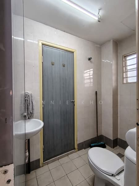 Terraced House for Sale in Shah Alam (Selangor) - Annie Kho - Bathroom - PropertyGuru.com.my