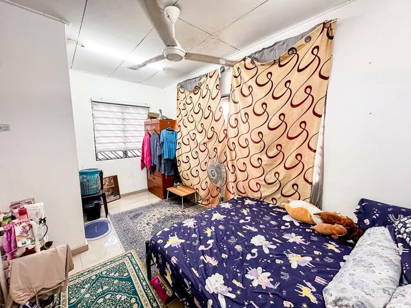 Rumah Teres 2 Tingkat untuk Dijual di Seksyen 7 (Shah Alam) - Ali Idris - Bedroom - PropertyGuru.com.my