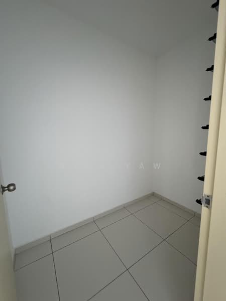 Servis Apartment untuk Dijual di Atlantis Residences (Pangsapuri Atlantis Kota Syahbandar) - Nick Yaw - PropertyGuru.com.my