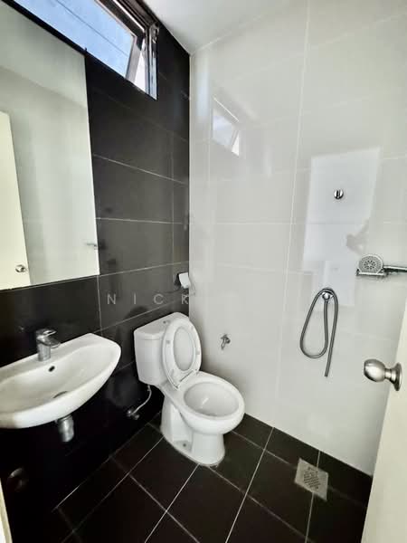 Kediaman Servis untuk Dijual di Atlantis Residences (Pangsapuri Atlantis Kota Syahbandar) - Nick Yaw - PropertyGuru.com.my