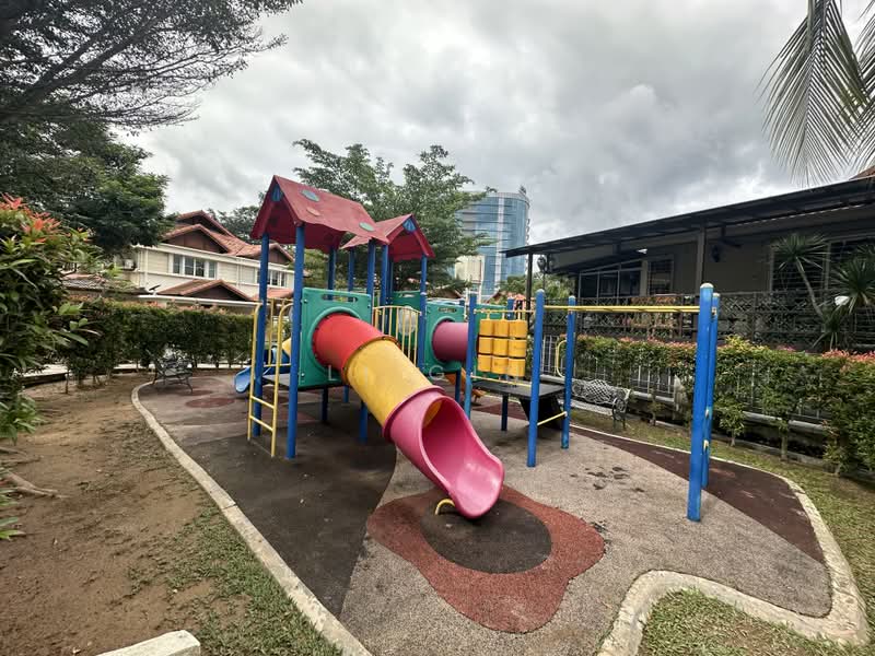 Rumah Berkembar untuk Dijual di Idamansara (Damansara Heights) - Li Gin - PropertyGuru.com.my