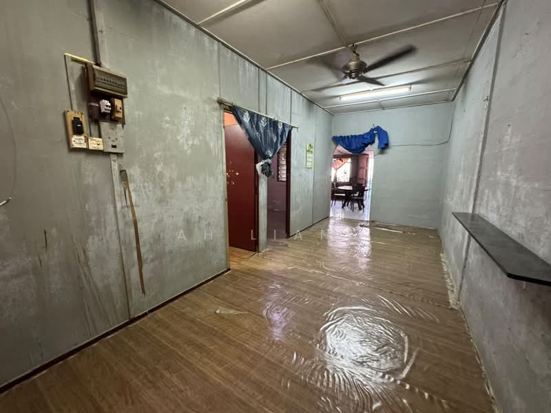 1-storey Terraced House for Sale in Kota Tinggi (Johor) - Ah Liang - Interior - PropertyGuru.com.my