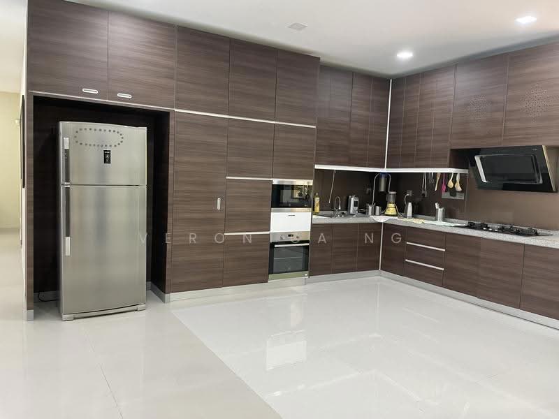 Rumah Banglo untuk Dijual di Bukit Gita Bayu (Seri Kembangan) - Veronica Ng - Kitchen - PropertyGuru.com.my