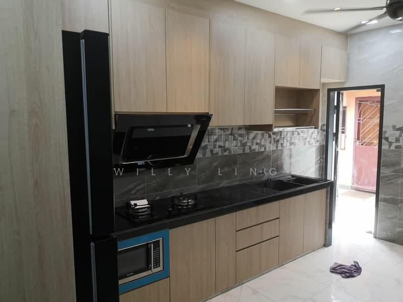 1-storey Terraced House for Sale in Taman Sentosa (Klang) - Willy Ling - Kitchen - PropertyGuru.com.my