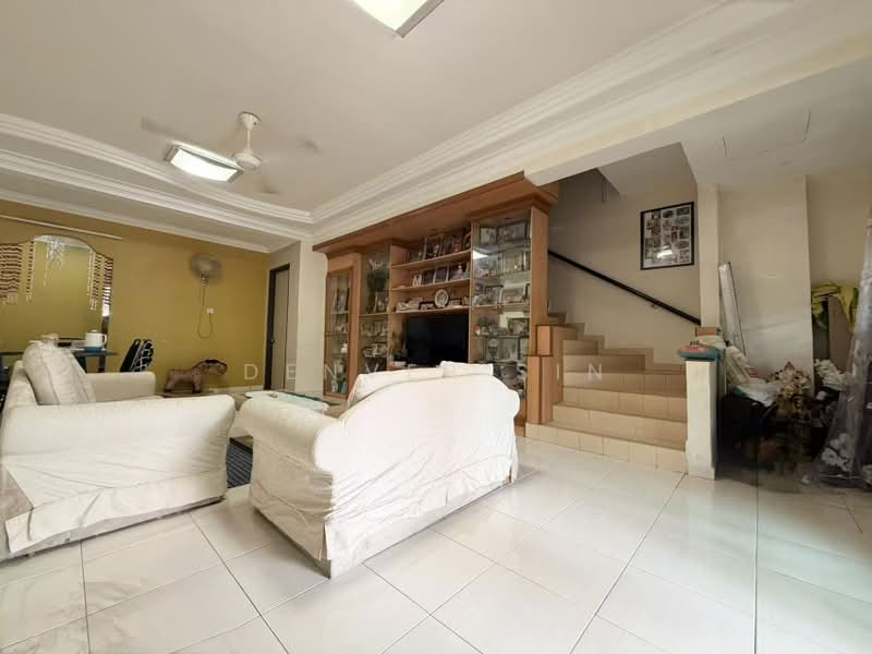 2-storey Terraced House for Sale in Ampang Saujana (Ampang) - Denver Sin - Living Room - PropertyGuru.com.my