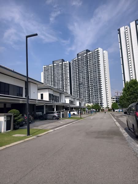 Semi-Detached House for Sale in Setia Alam (Selangor) - Bee Har Chew - PropertyGuru.com.my
