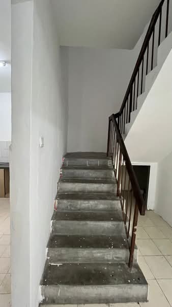 Rumah Teres 2 Tingkat untuk Dijual di Taman Lestari Putra (Seri Kembangan) - Wei Liew - Interior - PropertyGuru.com.my
