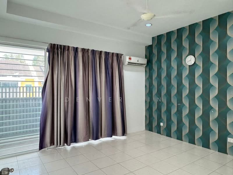 2-storey Terraced House for Sale in Taman Nadayu 92 (Kajang) - Denver Sin - Living Room - PropertyGuru.com.my