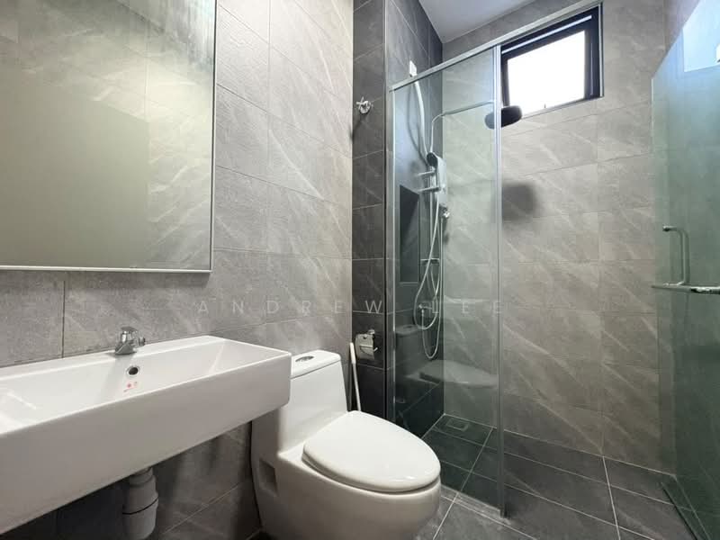 Rumah Kluster untuk Disewa di Taman Daya (Johor Bahru) - Andrew Lee - Bathroom - PropertyGuru.com.my