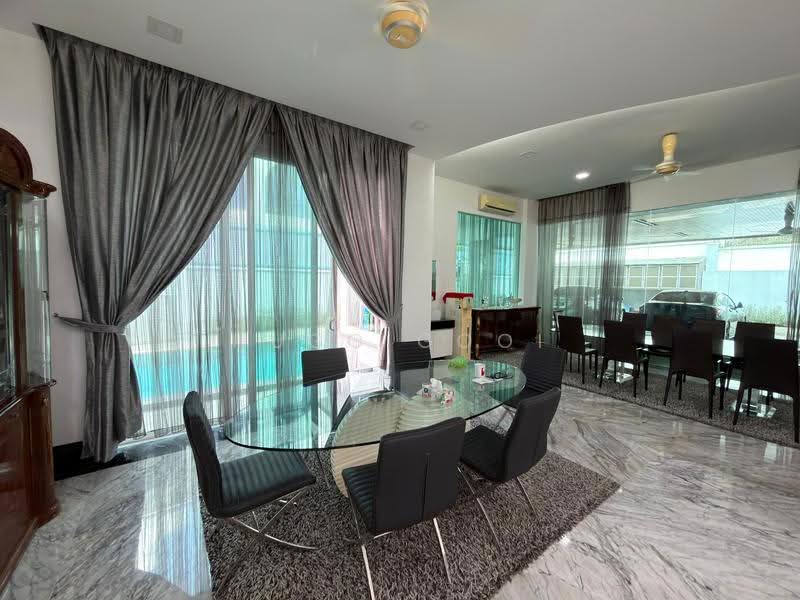 Rumah Banglo untuk Dijual di Taman TAR (Tun Abdul Razak) (Ampang) - Hugo Gooi - Dining Room - PropertyGuru.com.my
