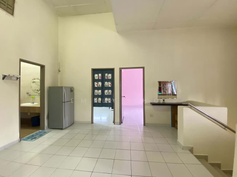 Terraced House for Sale in Taman Bukit Subang (Shah Alam) - Emily Kho - Interior - PropertyGuru.com.my