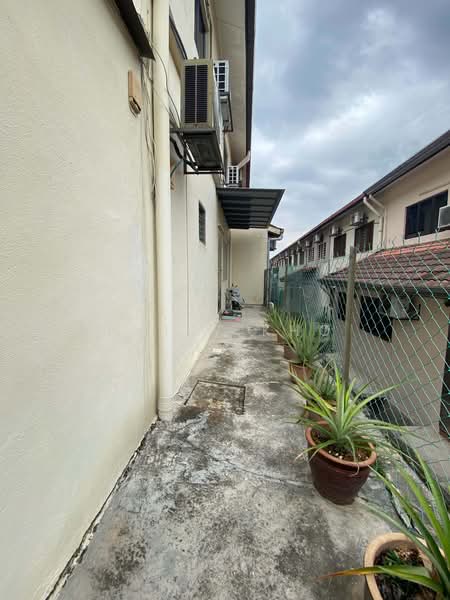 Terraced House for Sale in Taman Bukit Subang (Shah Alam) - Emily Kho - Exterior - PropertyGuru.com.my