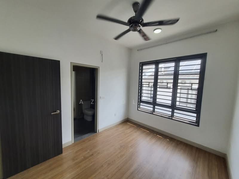 Rumah Teres 2 Tingkat untuk Dijual di Elmina (Shah Alam) - Azizol . - PropertyGuru.com.my