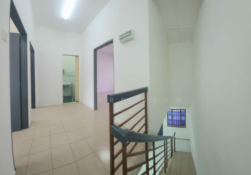 2-storey Terraced House for Sale in Bukit Indah (Iskandar Puteri (Nusajaya)) - Edward Siow - Corridor - PropertyGuru.com.my