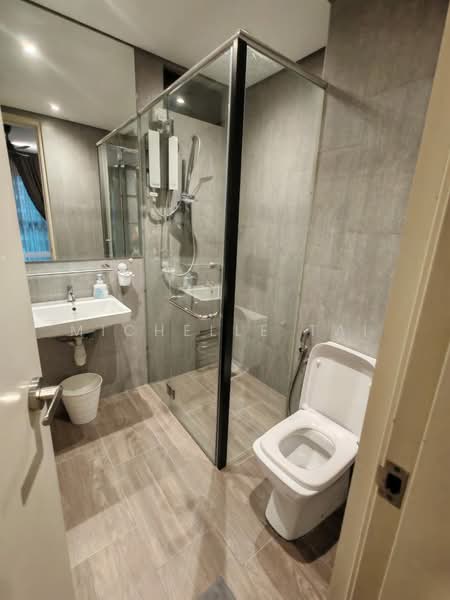 Servis Apartment untuk Disewa di Geo Bukit Rimau - Michelle Tai - Bathroom - PropertyGuru.com.my