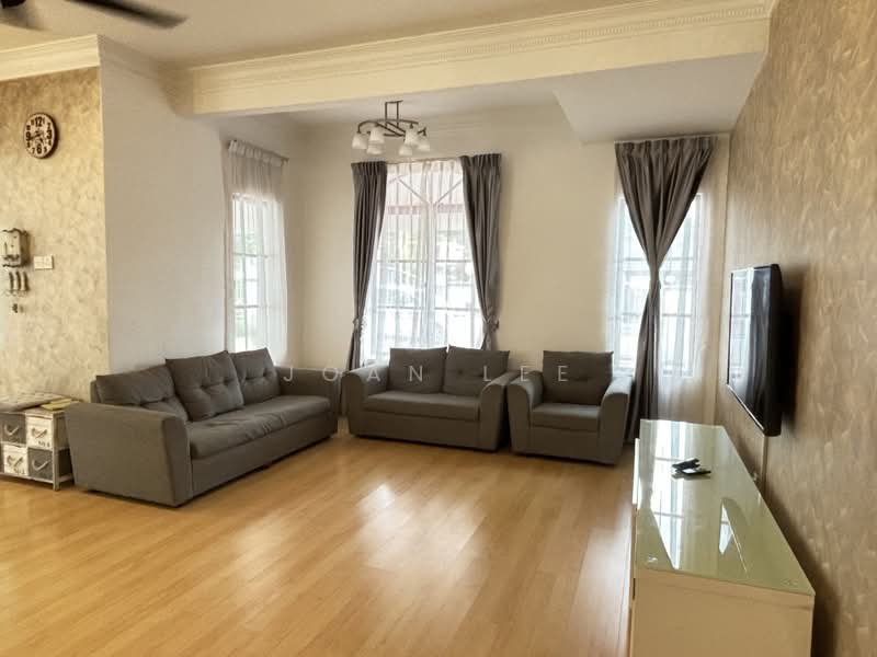 Rumah Berkembar untuk Dijual di Taman Equine (Seri Kembangan) - Joan Lee - Living Room - PropertyGuru.com.my