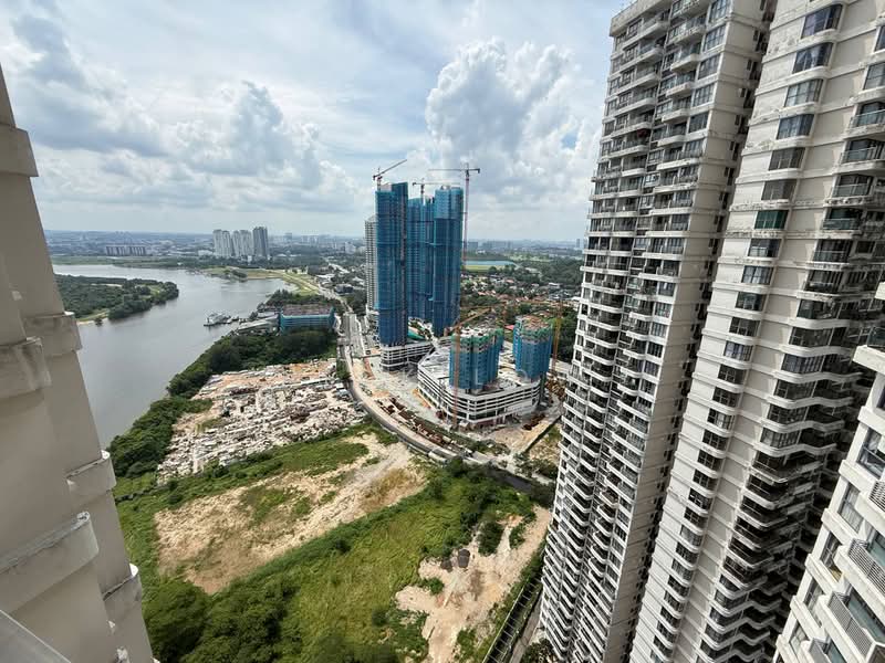 Kondominium untuk Disewa di Royal Strand @ Country Garden Danga Bay - Nick Low - Exterior - PropertyGuru.com.my