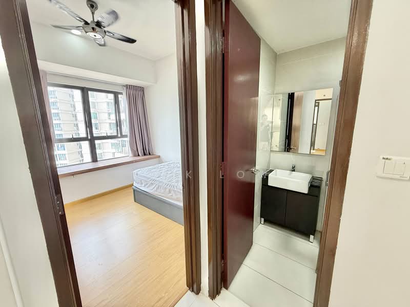 Kondominium untuk Disewa di Royal Strand @ Country Garden Danga Bay - Nick Low - Bedroom - PropertyGuru.com.my
