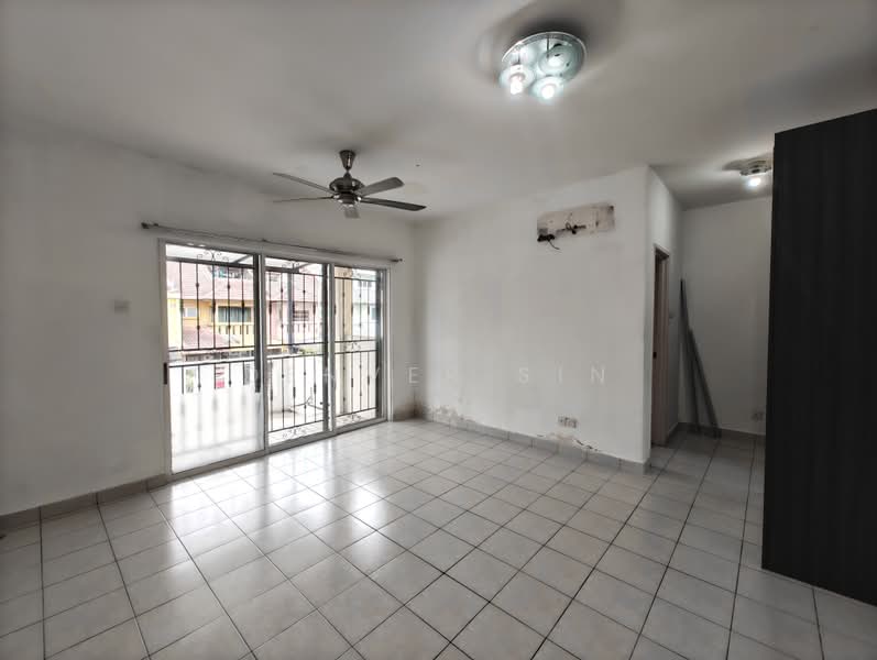 Rumah Teres 2 Tingkat untuk Dijual di Taman Megah 2 (Cheras) - Denver Sin - Living Room - PropertyGuru.com.my