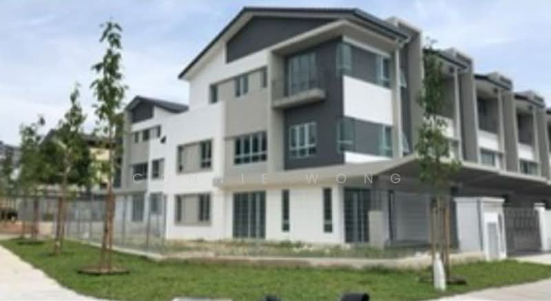 3-storey Terraced House for Sale in Tropicana Cheras (Cheras) - Connie Wong - Exterior - PropertyGuru.com.my