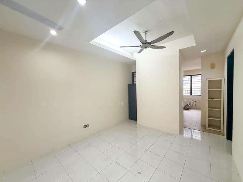 Rumah Teres 2 Tingkat untuk Dijual di Alam Damai (Cheras) - Masnizah Arifin - Living Room - PropertyGuru.com.my