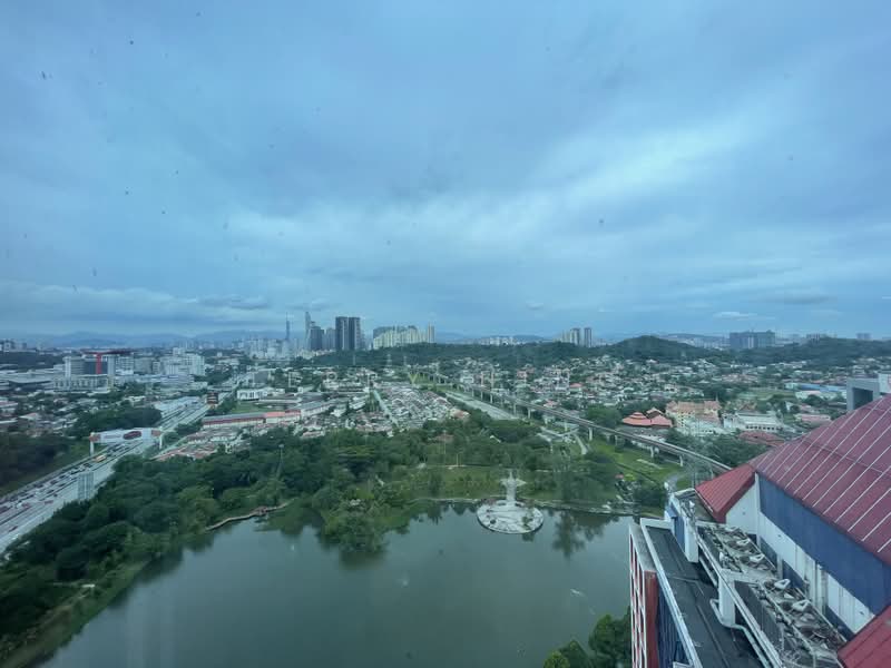 Servis Apartment untuk Dijual di Amcorp Serviced Suites - Terry Hing - View - PropertyGuru.com.my